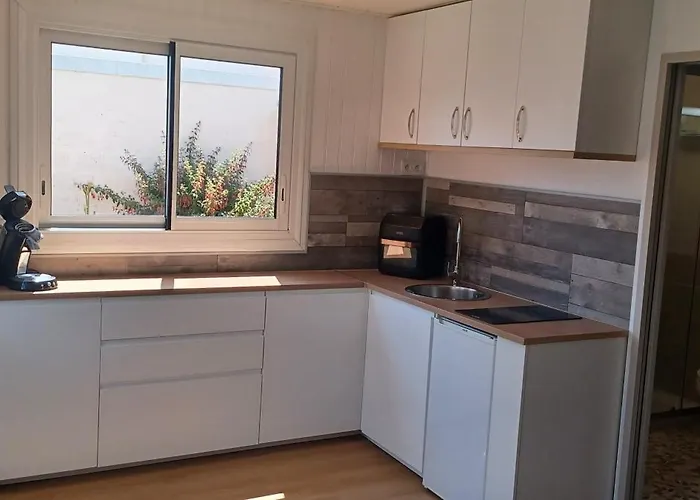 En Bois A 600 M De La