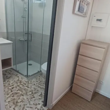 En Bois A 600 M De La Ferienhaus Saint-Michel-Chef-Chef